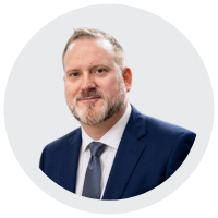 Tim Strachan.png