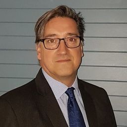 Mr Stephen Wellington